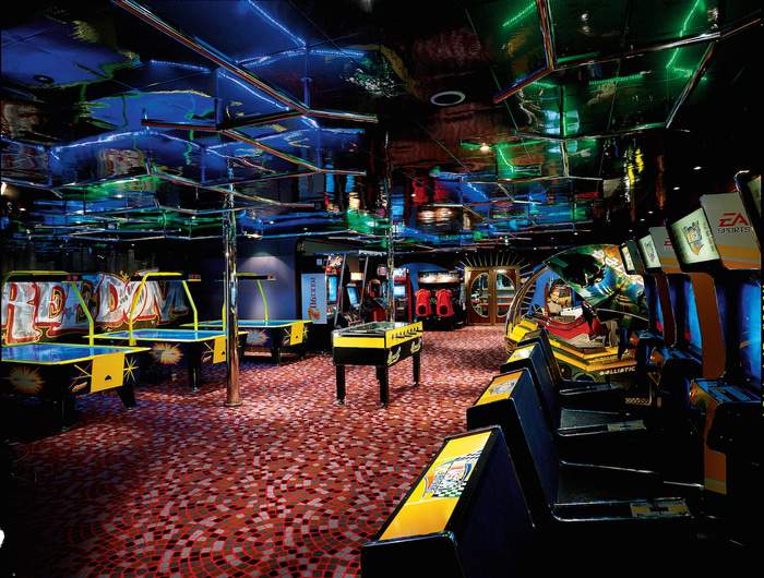 Carnival Conquest Video Arcade 4.jpg